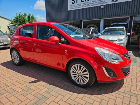 VAUXHALL CORSA 1.2 16V Excite 5 DOOR ***43,256 miles*** 1 OWNER / FSH