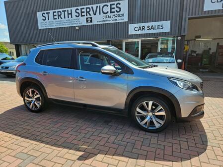 PEUGEOT 2008 1.6 BlueHDi Allure