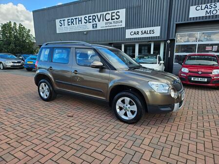 SKODA YETI 2.0 TDI S