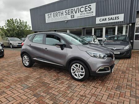 RENAULT CAPTUR 0.9 Dynamique MediaNav TCe 90 Stop & Start ***36,000 Miles ***