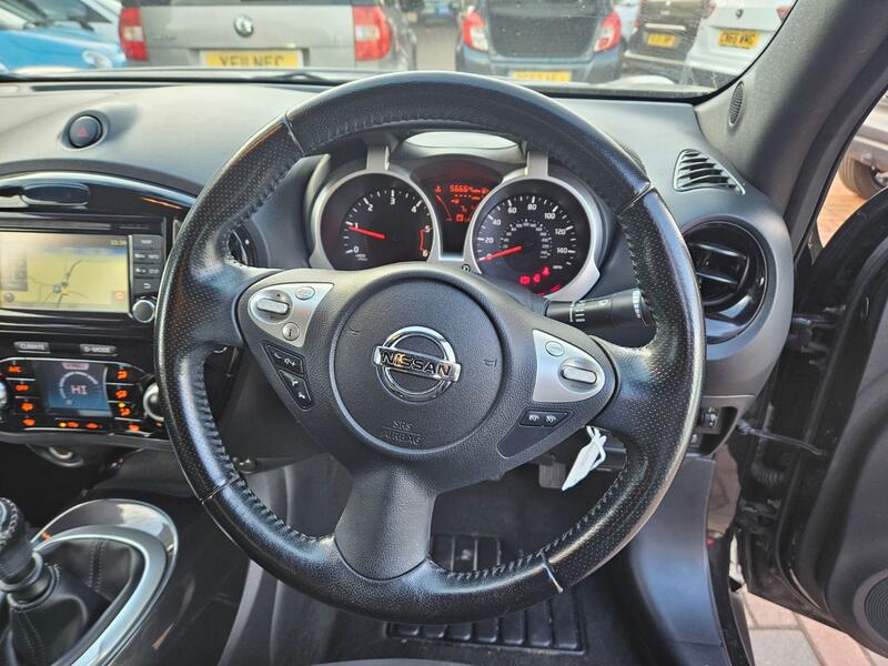 NISSAN JUKE