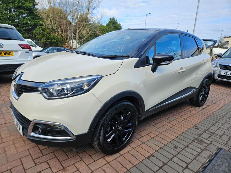 RENAULT CAPTUR