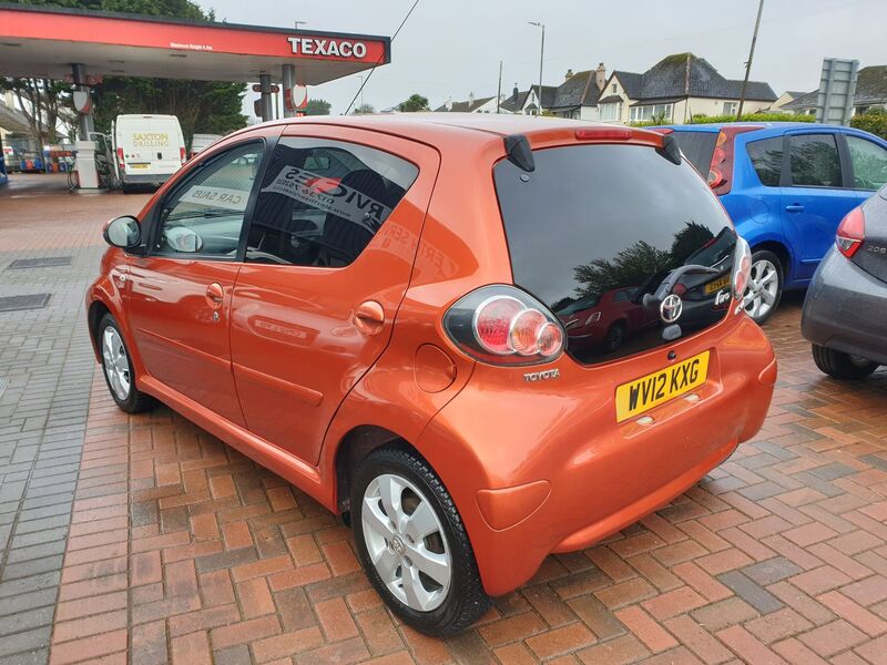 TOYOTA AYGO