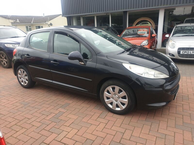 PEUGEOT 207