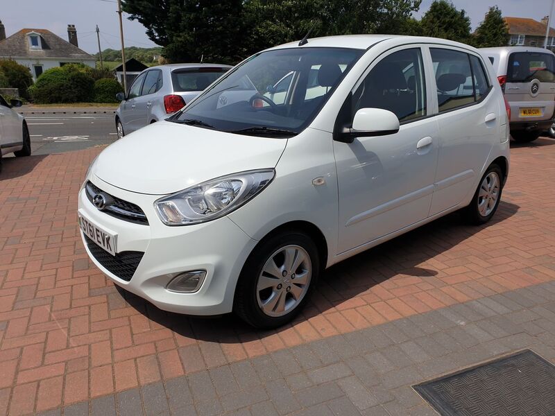 HYUNDAI I10